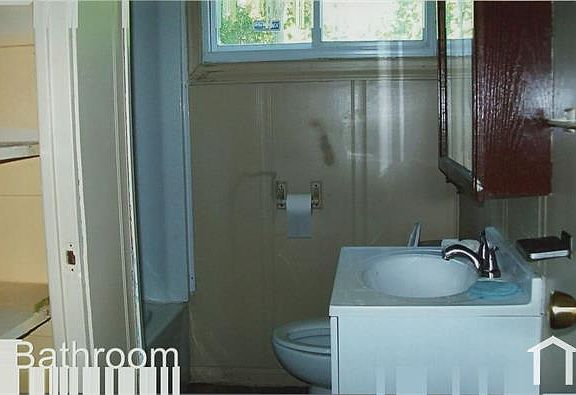 5th image of 5017 Virginia St