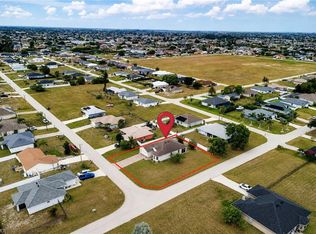 2220 NE 5th Ave, Cape Coral, FL 33909