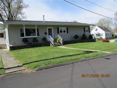 40 Minola St, Cranston, RI, 02910
