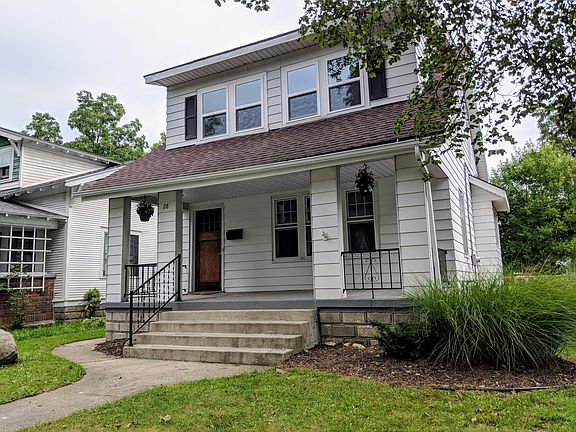 2nd image of 28 Richards Ave NW