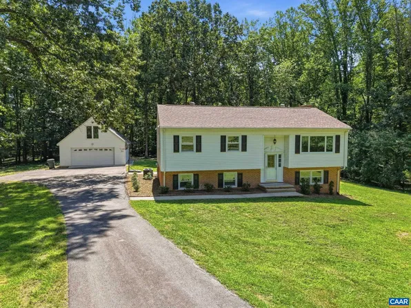 3672 Airport Acres Rd, Charlottesville, VA 22911