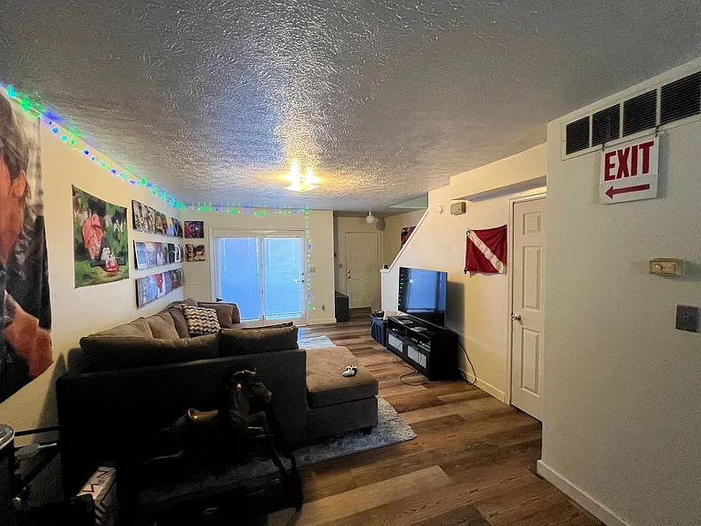 1713 N Lincoln St — Photo 9