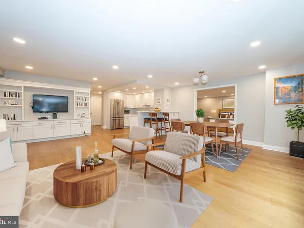 1919 Chestnut St #523-24, Philadelphia, PA 19103