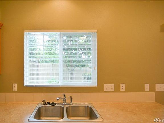 5th image of 6038 Illinois Ln SE Unit B