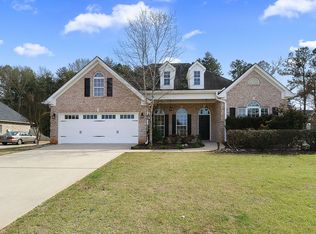 121 Berrywood Ct, McDonough, GA 30253