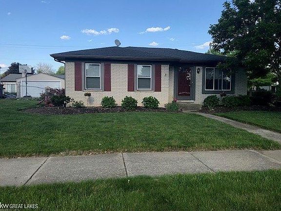 2nd image of 16391 Touraine Dr