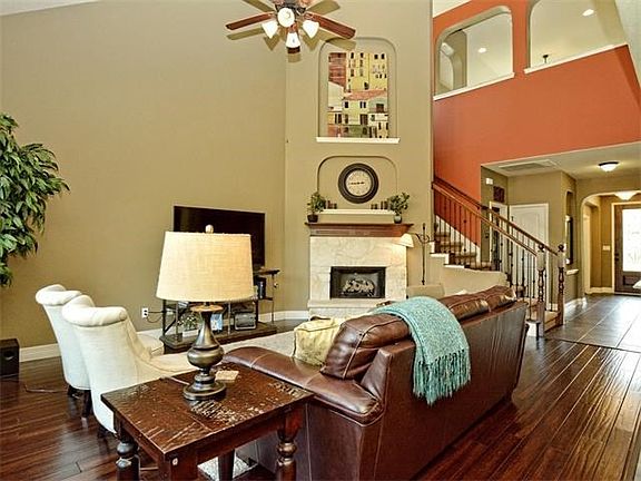 5th image of 8000 Alophia Dr