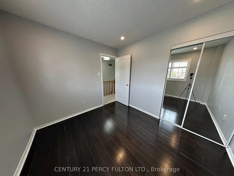 54 Rolling Acres Dr — Photo 11