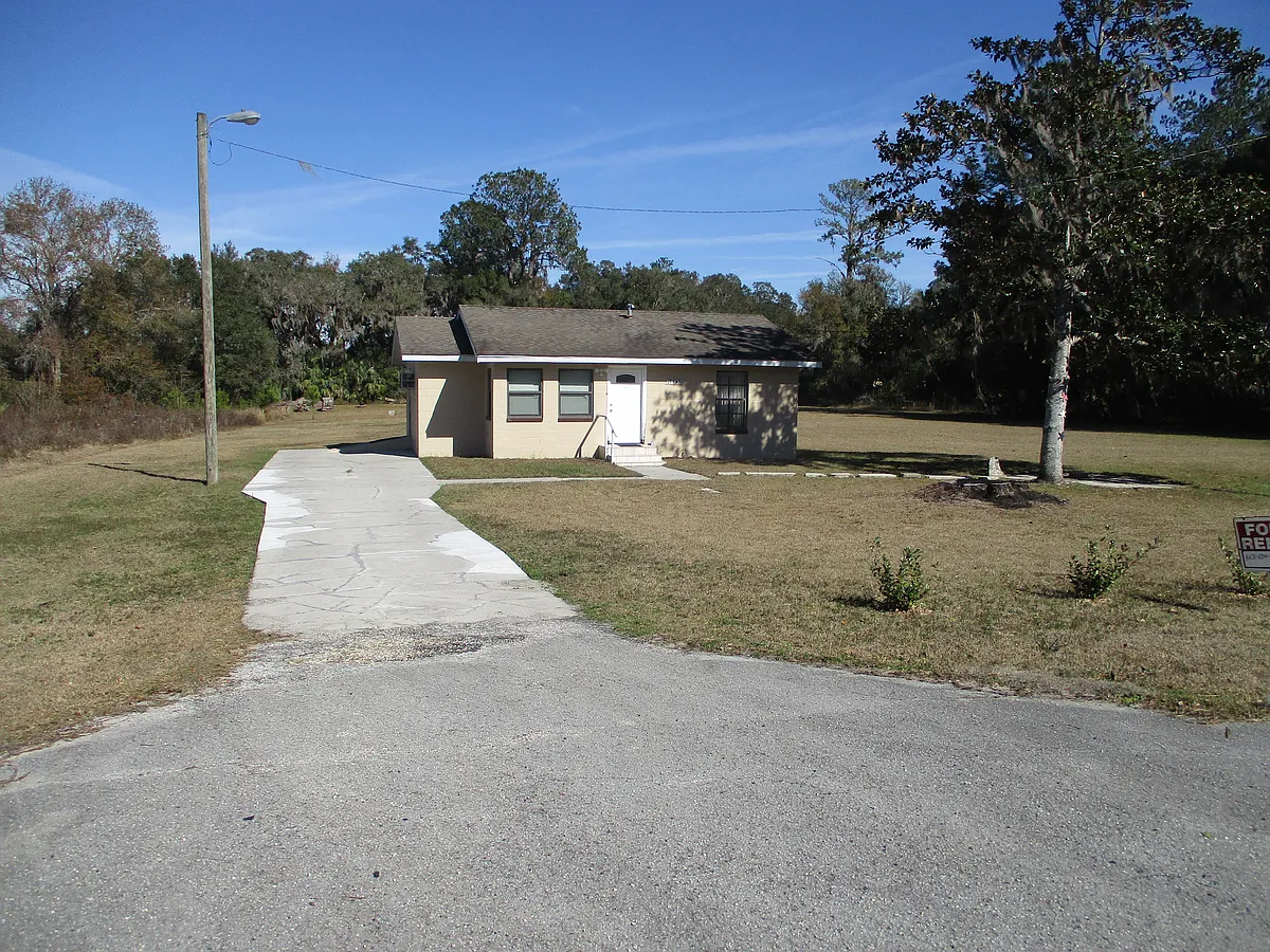 Large cleared lot - 17445 N Highway 329