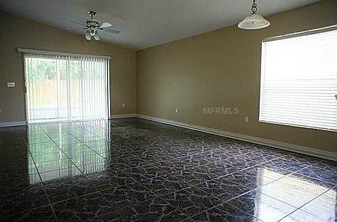 5th image of 6008 40th Ave W