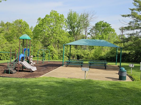 Marlborough Trails Apartments | 6960 Creekview Trl, Saint Louis, MO
