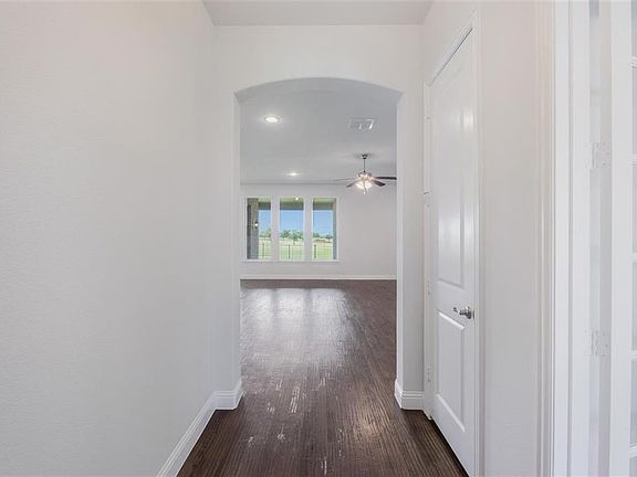 4th image of 2432 San Marcos Dr