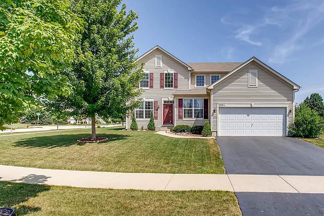 1st image of 3104 Venetian Way