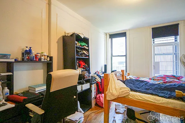 Rented by City Connections Realty | media 15