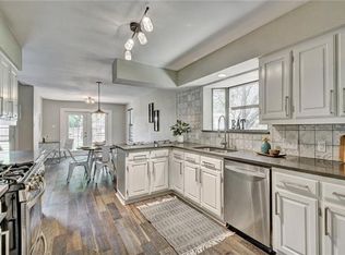 2608 Hilltop St, Round Rock, TX 78681