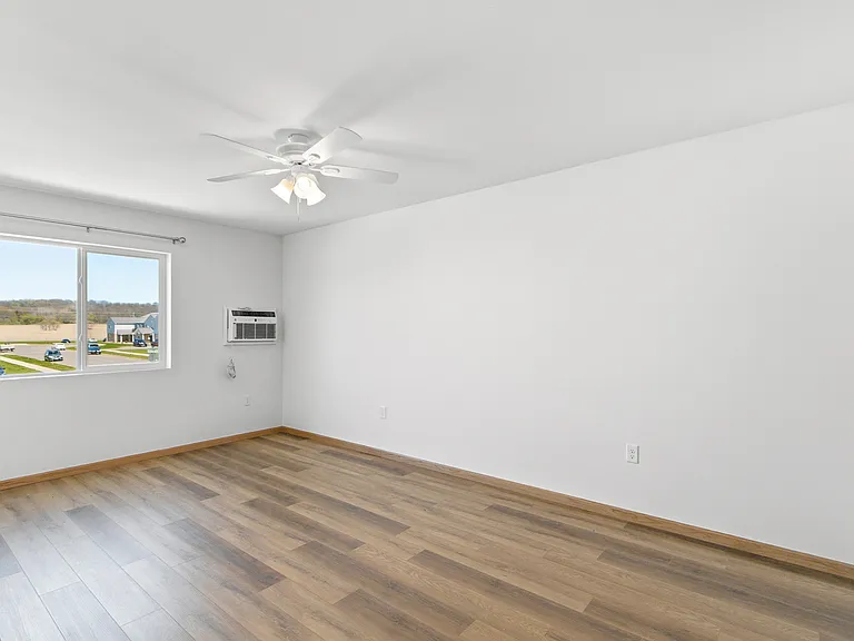 1360 Bayberry Ln #302 — Photo 11