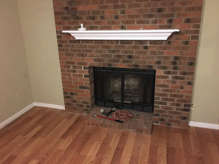 119 Rollingwood Dr — Photo 1