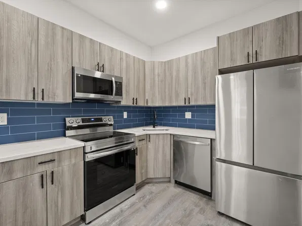 3623 N 21st St #1F, Philadelphia, PA 19140