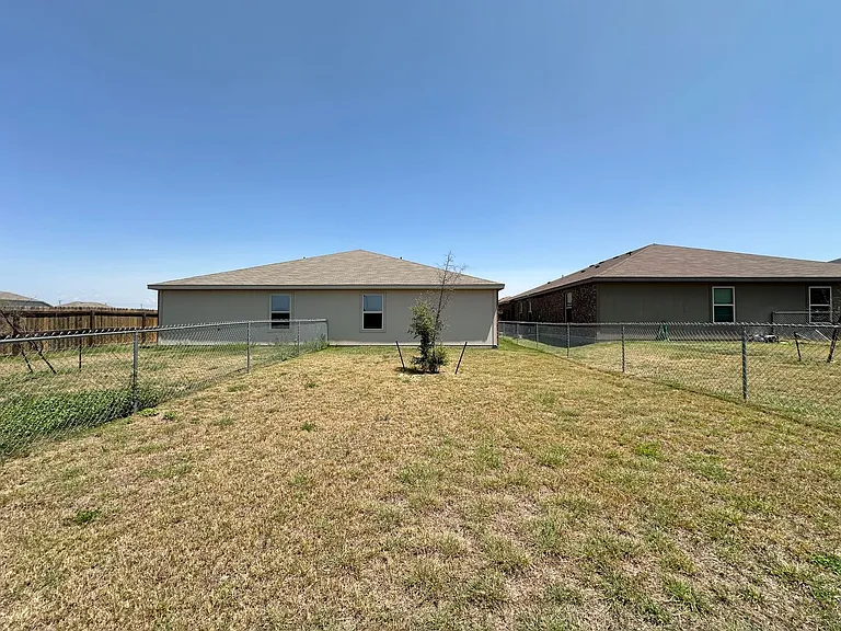 5814 Harriet Tubman Ave — Photo 35