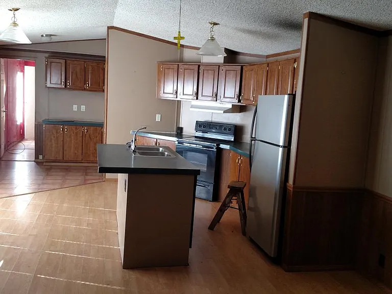 649 Waterwood Loop — Photo 1