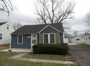 2504 N Maplewood Ave, Muncie, IN 47304