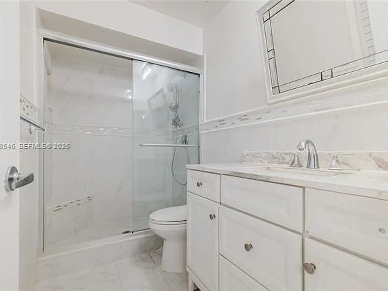 1482 Springside Dr — Photo 13