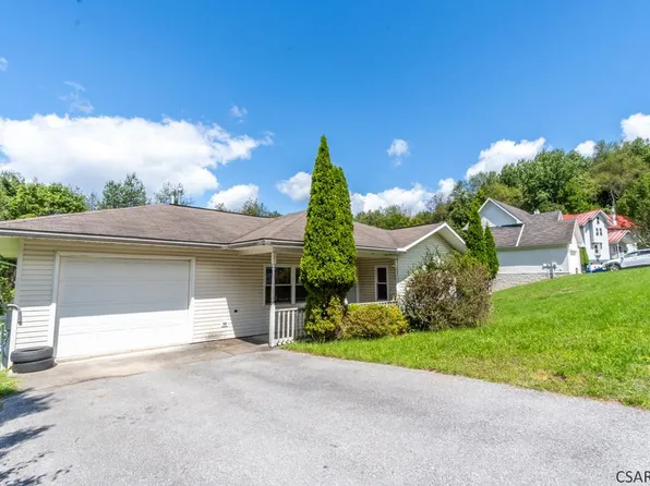 405 Moore St, Johnstown, PA 15901