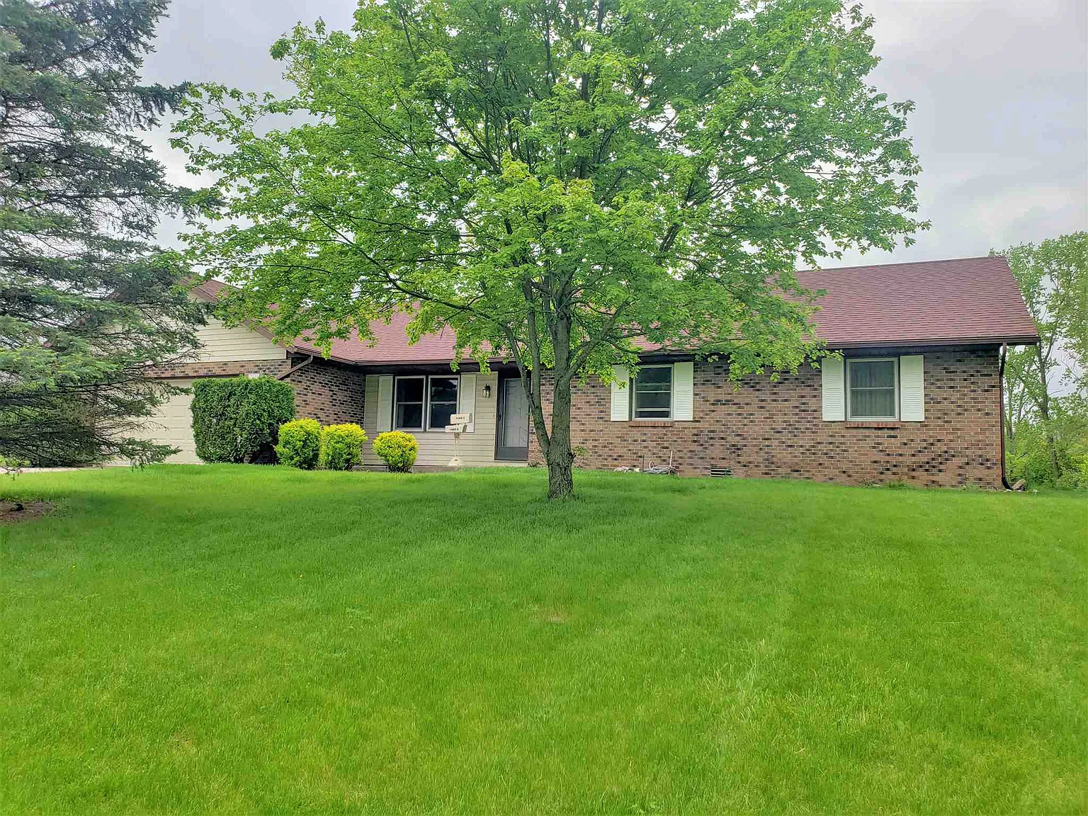 1605 E Southway Blvd photo 1