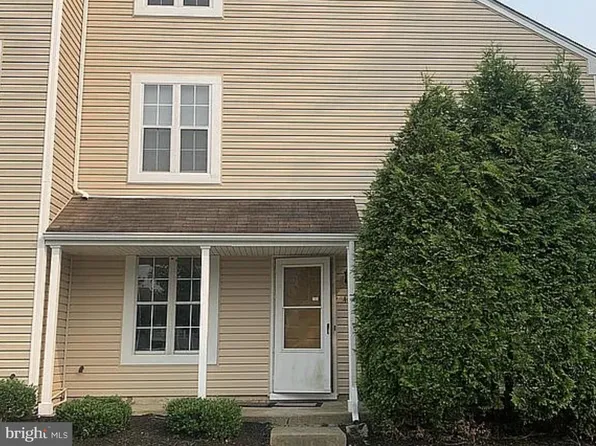 403 Paddock Ct, Sewell, NJ 08080