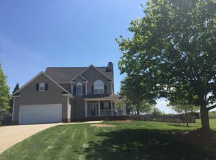 129 Somerset Ct, Advance, NC 27006