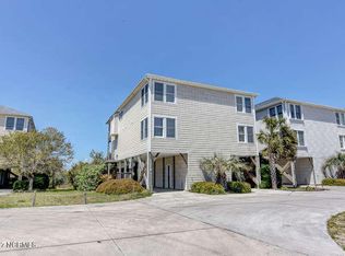 107 Bay Dr #A, Holly Ridge, NC 28445