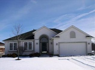 14801 Glen Valley Dr, Middlefield, OH