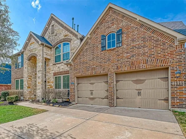 1911 Granite Field Ln, Richmond, TX 77469