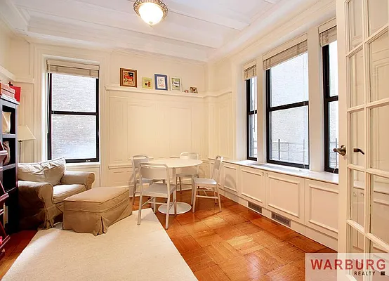 Sold by Warburg | media 29