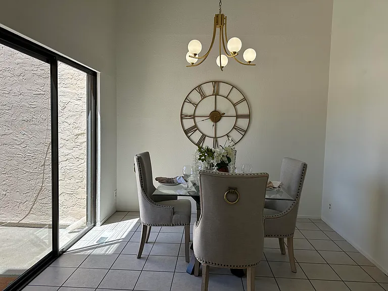 3133 Acorn Ct — Photo 3