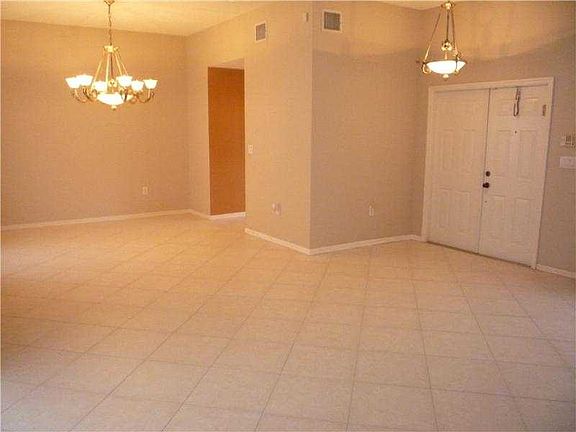 3rd image of 14702 Vista Luna Dr