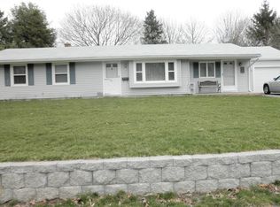 10 Mount Fair Cir, Swansea, MA 02777