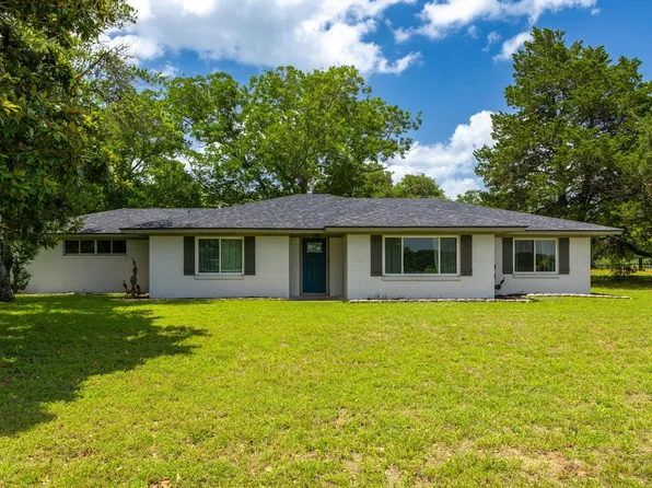 3505 Brunes Mill Rd, Columbus, TX 78934