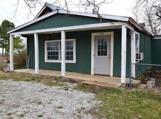 2696 Easter Ln, Farmington, AR 72730