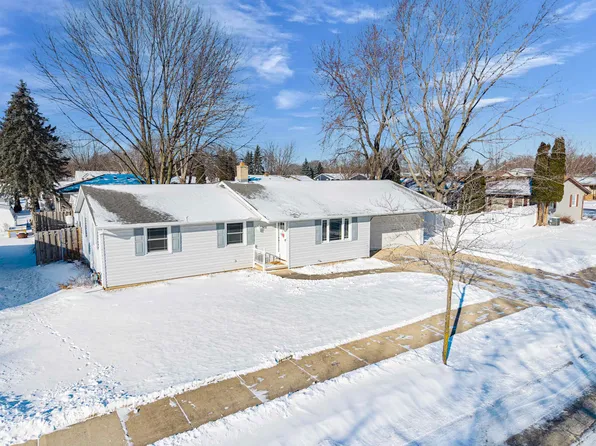 901 Sheridan St, Kaukauna, WI 54130