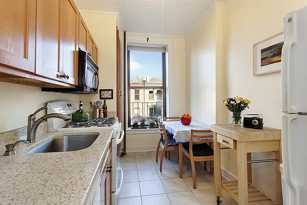 Sold by Corcoran | media 20