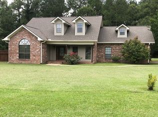 29 Quail Run Ln, Columbia, MS 39429