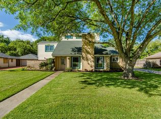 15421 Chichester Ln, Houston, TX 77040
