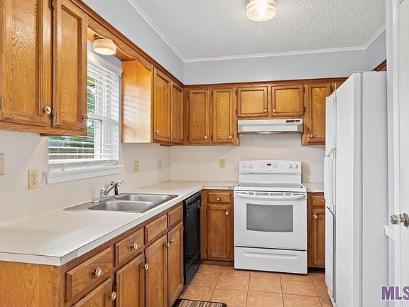 5th image of 750 Lynn Dr