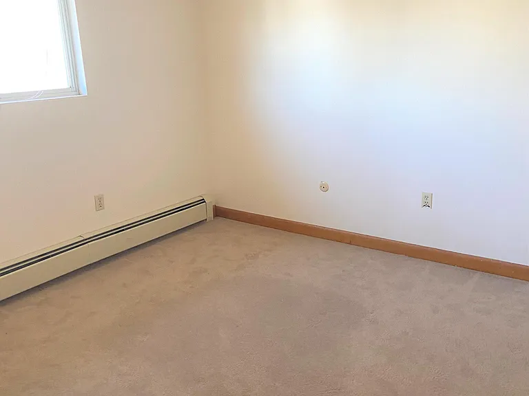 33 South St #8 — Photo 5