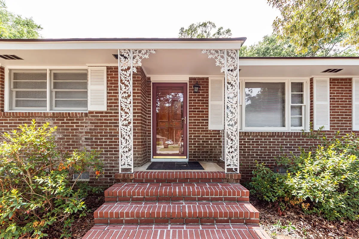 453 Wade Hampton Drive — Photo 2