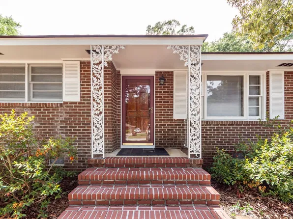 453 Wade Hampton Dr, Charleston, SC 29412