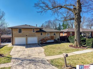 3345 Hillside St, Lincoln, NE 68506