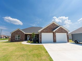 40 Duncan Ln, Vilonia, AR 72173