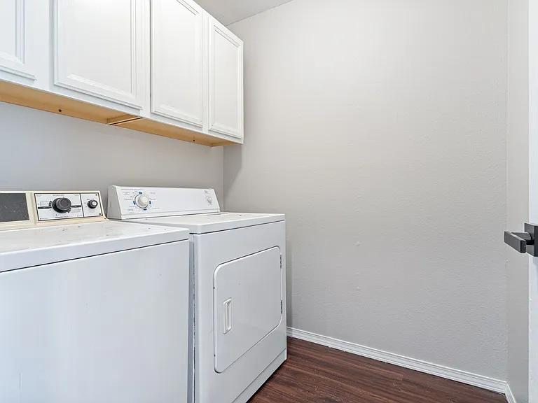 Rosehill Townhomes — Photo 10